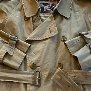 Burberrys of London - Belted Trench Coat
